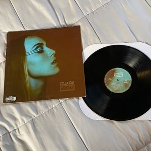 Zella Day record Kicker